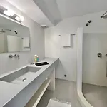 Paros Front House Semesterbostad Naousa