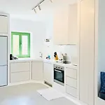 Semesterbostad Paros Front House Naousa