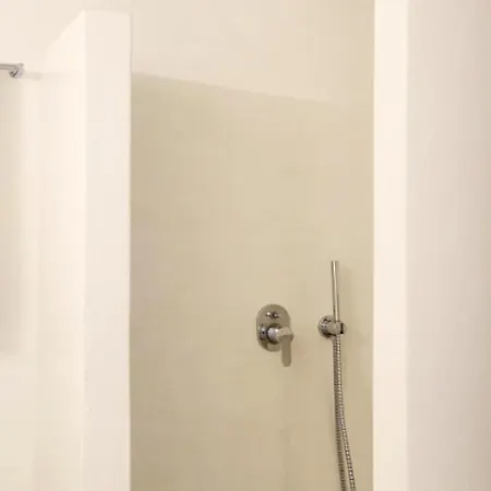 Paros Front House 度假居 纳乌萨