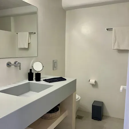 Paros Front House *