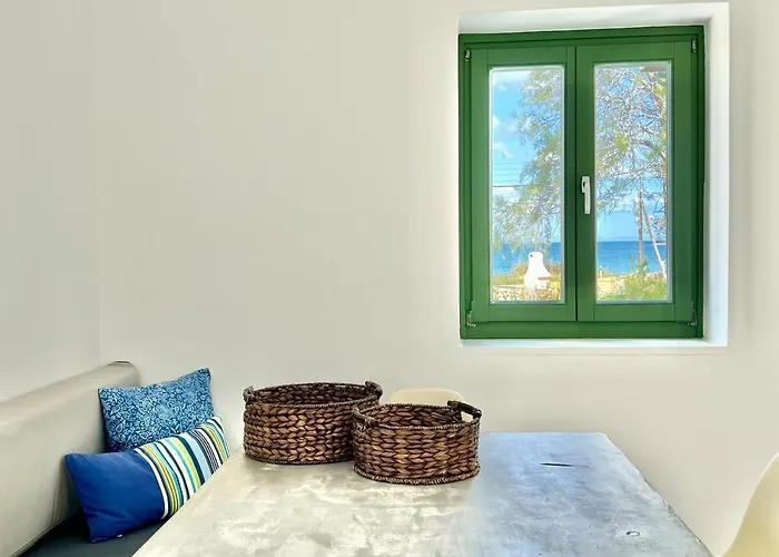 Paros Front House Naousa