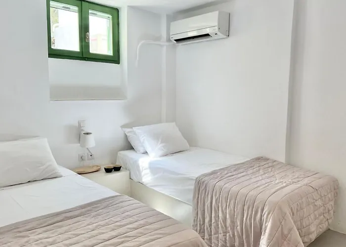 Paros Front House Casa de Férias